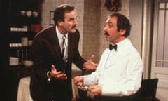 Andrew Sachs as Manuel with John Cleese as his tormentor Basil Fawlty in the BBC’s Fawlty Towers.