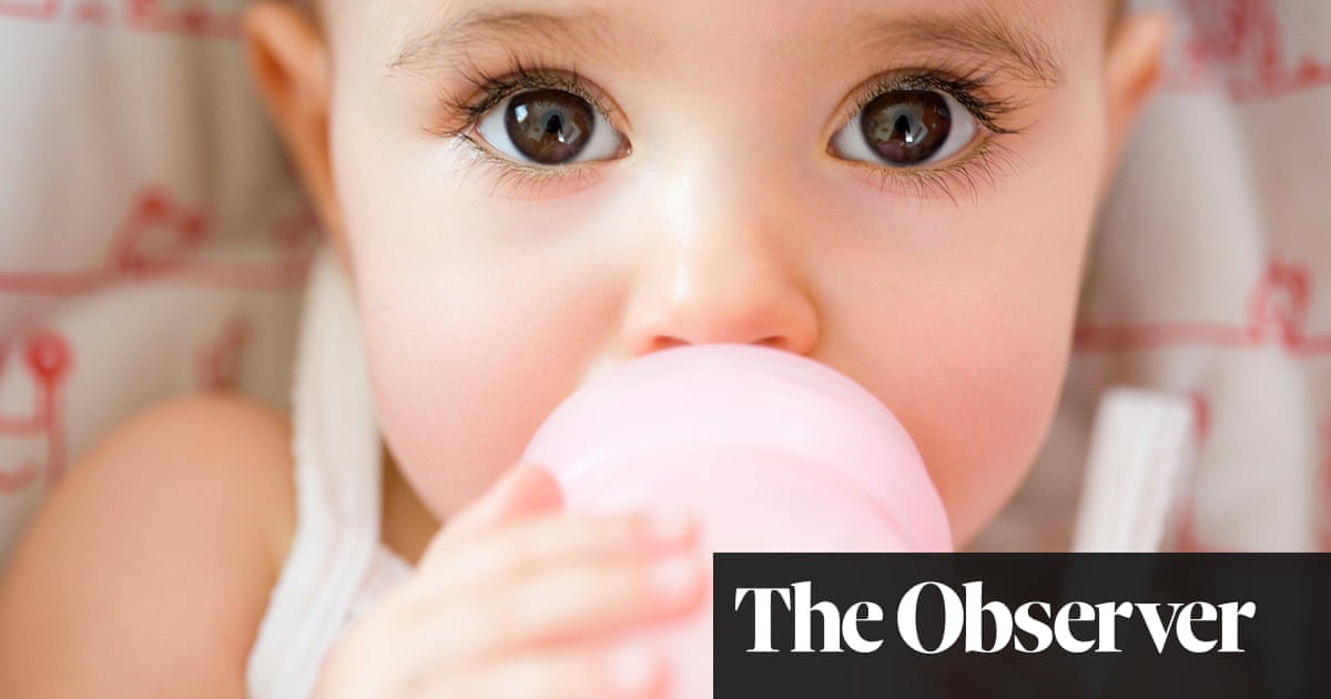Baby formula: does it deliver on manufacturers’ health claims?