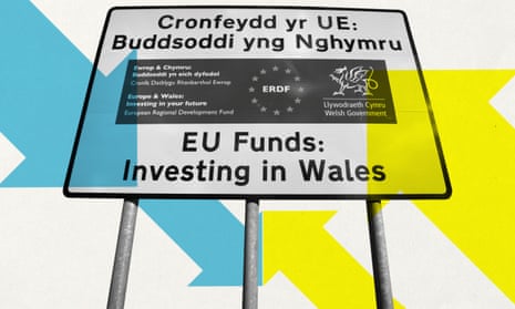 EU funding sign on the A465 near Ebbw Vale in 2016