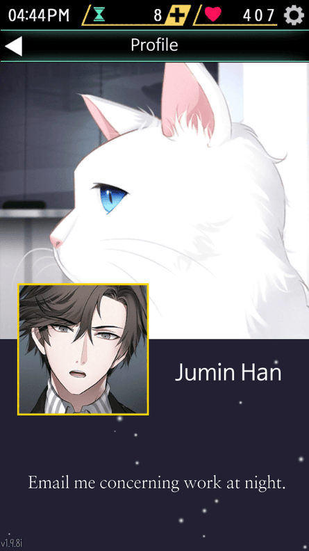 A picture of Jumin Han, one of the characters in Mystic Messenger, and his cat, Elizabeth III.