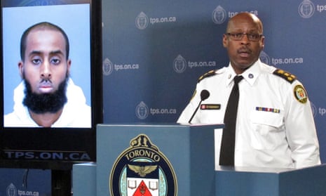 Canada: man who stabbed soldiers at recruitment center acquitted