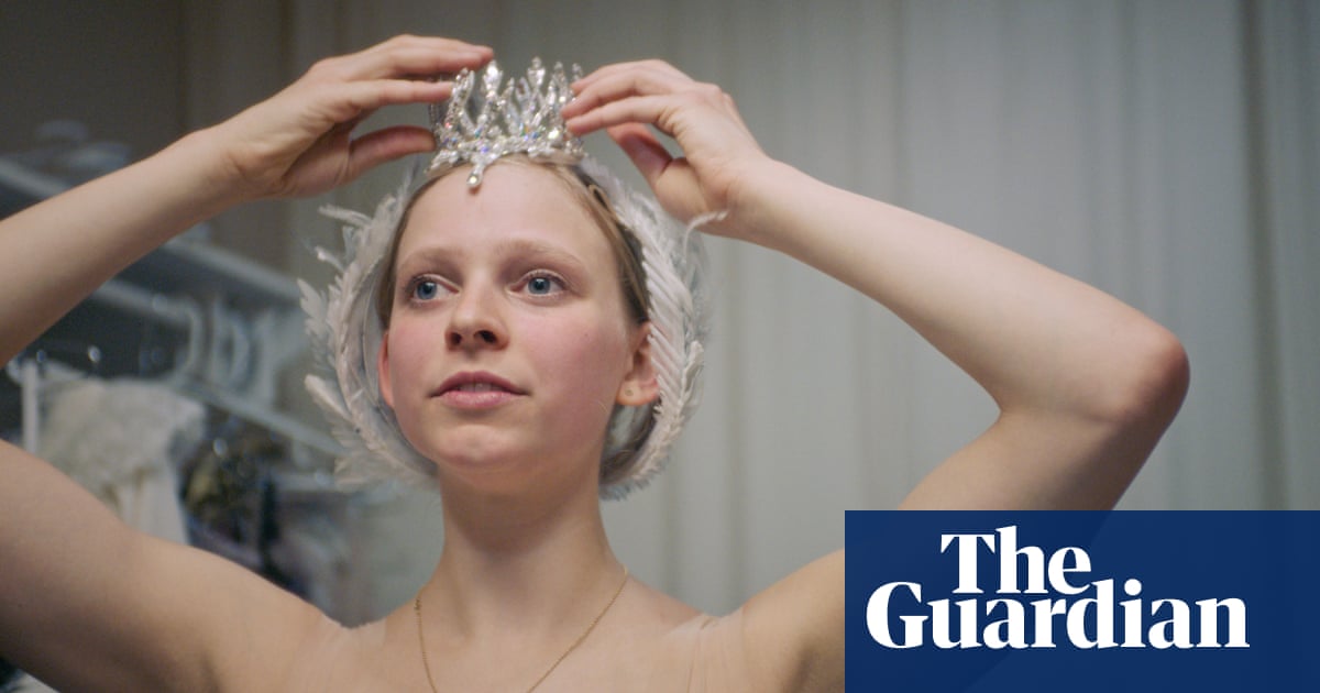 El ballet es tan punk rock: Neve Campbell y Karen Kain sobre presión, dolor – y la colaboración con Nureyev | Ballet El ballet es tan punk rock: Neve Campbell y Karen Kain sobre presión, dolor – y la colaboración con Nureyev | Ballet