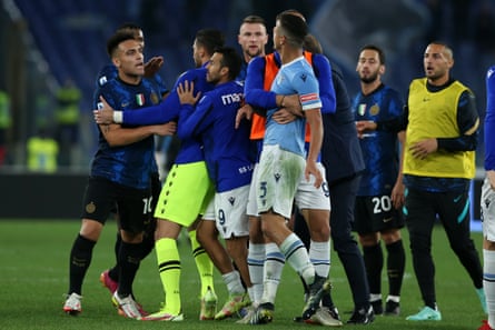 Tempers flare in Rome after Luiz Felipe jumped on opponent Joaquín Correa following Lazio’s 3-1 win against Internazionale.