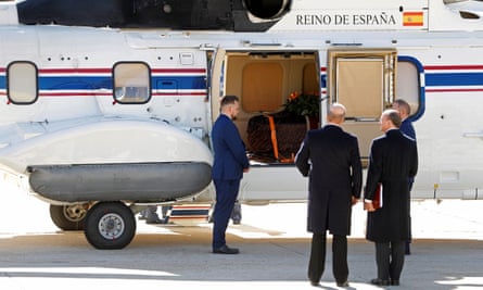 Franco’s coffin is loaded on to a helicopter