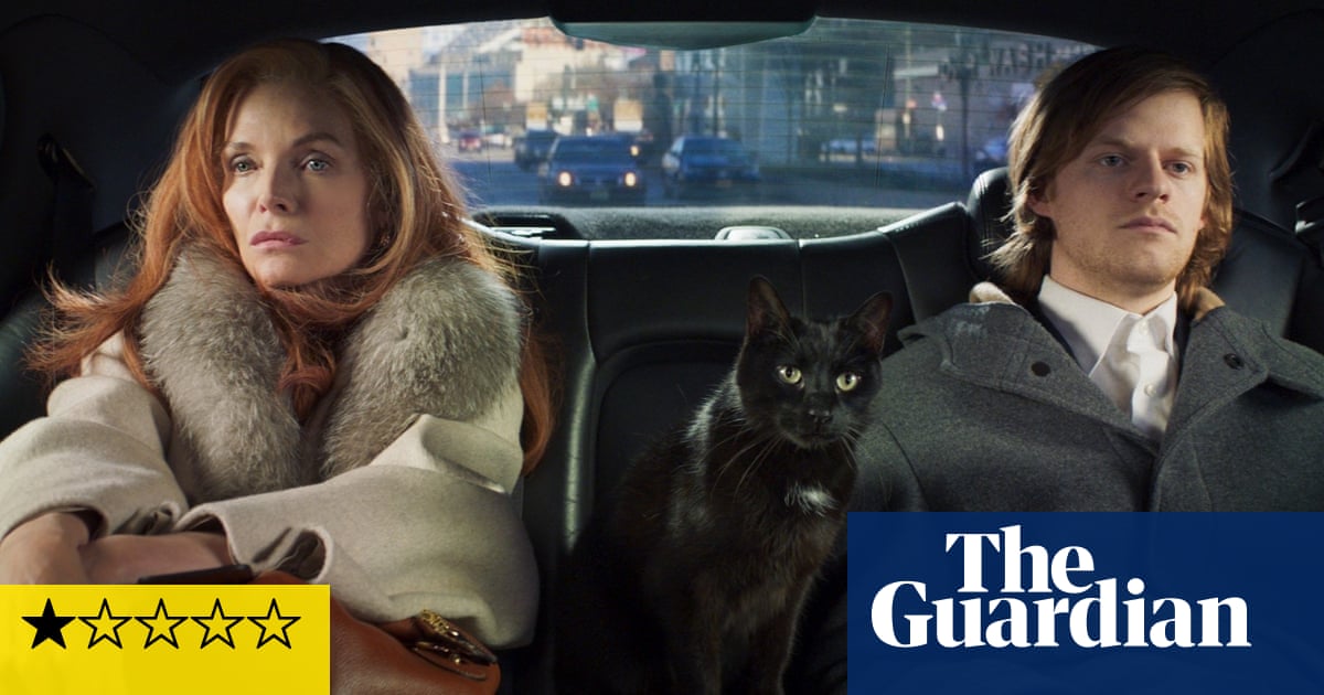 French Exit review – Michelle Pfeiffer cant save disastrous sinking souffle