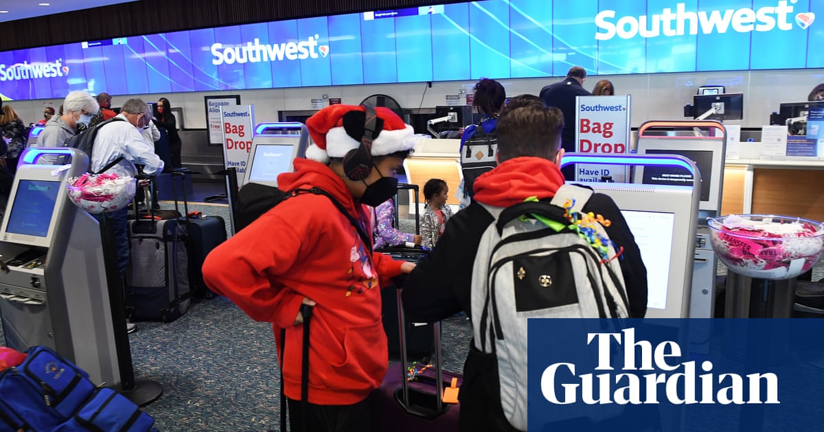 Christmas Eve travel chaos as airlines cancel more than 2,000 flights