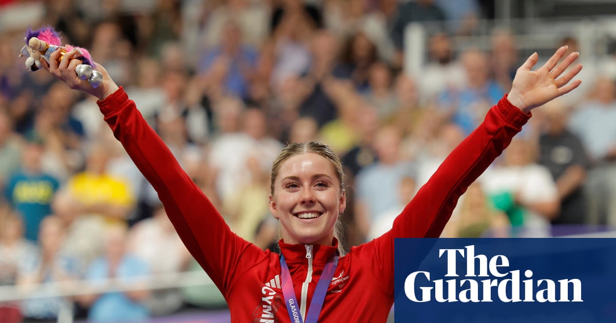 Emma Finucane lands keirin to claim historic fourth Commonwealth gold