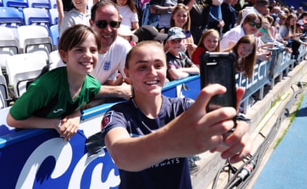 Georgia Stanway takes a selfie with fans after her former club, Manchester City, beat Reading 4-0 in May.