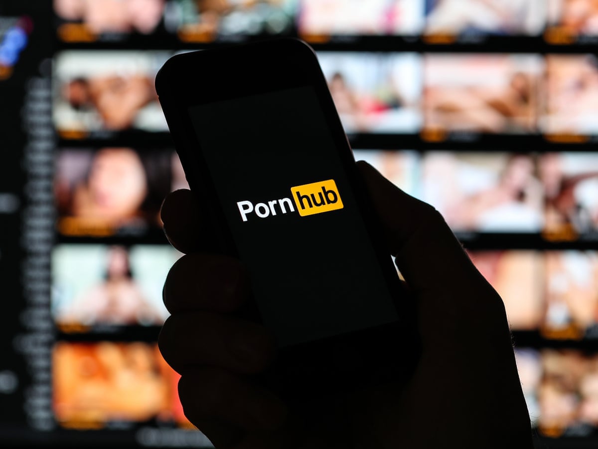 Urgent action needed as rise in porn site traffic raises abuse fears, say MPs | Pornography | The Guardian