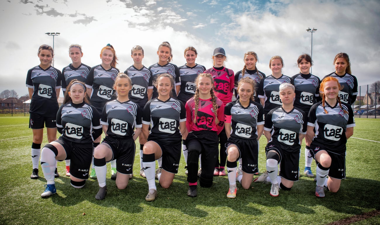 McDermid Ladies ditched the Raith kit and the old lion has been replaced by Ravenscraig Castle.