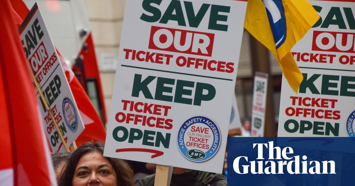 Government U-turn over rail ticket office closures in England