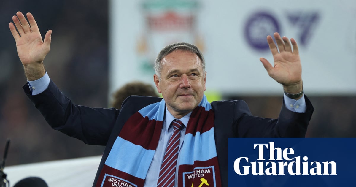 Ludek Miklosko, former West Ham and QPR goalkeeper, dies aged 64