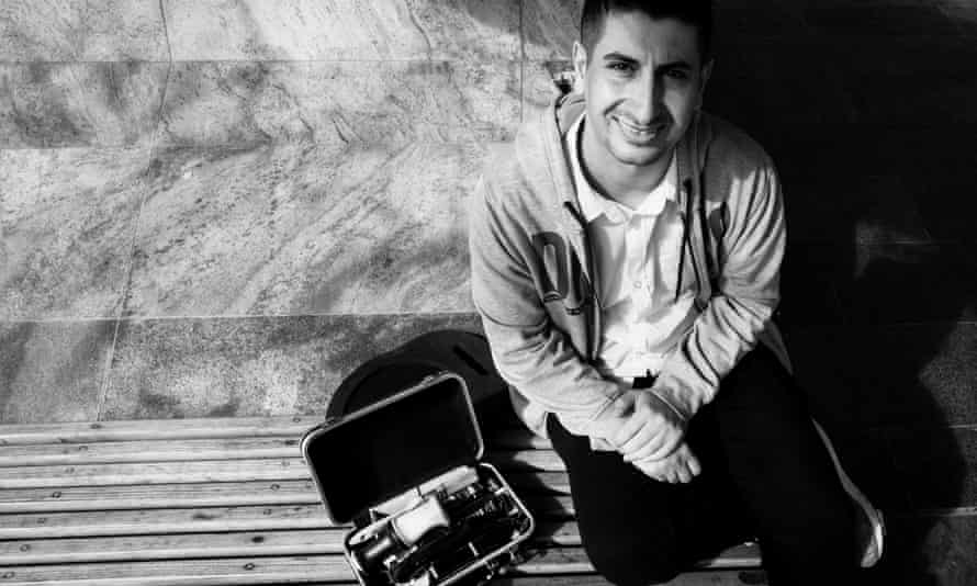 Meet Floki, the street barber of Perth: ‘It’s not just about the haircut’ Ali Bouazar, or ‘Floki’ the street barber.