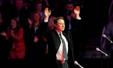 U.S. President-elect Donald Trump holds rally in Washington<br>Tesla CEO and X owner Elon Musk gestures onstage during a rally with U.S. President-elect Donald Trump the day before Trump is scheduled to be inaugurated for a second term, in Washington, U.S., January 19, 2025. REUTERS/Brian Snyder