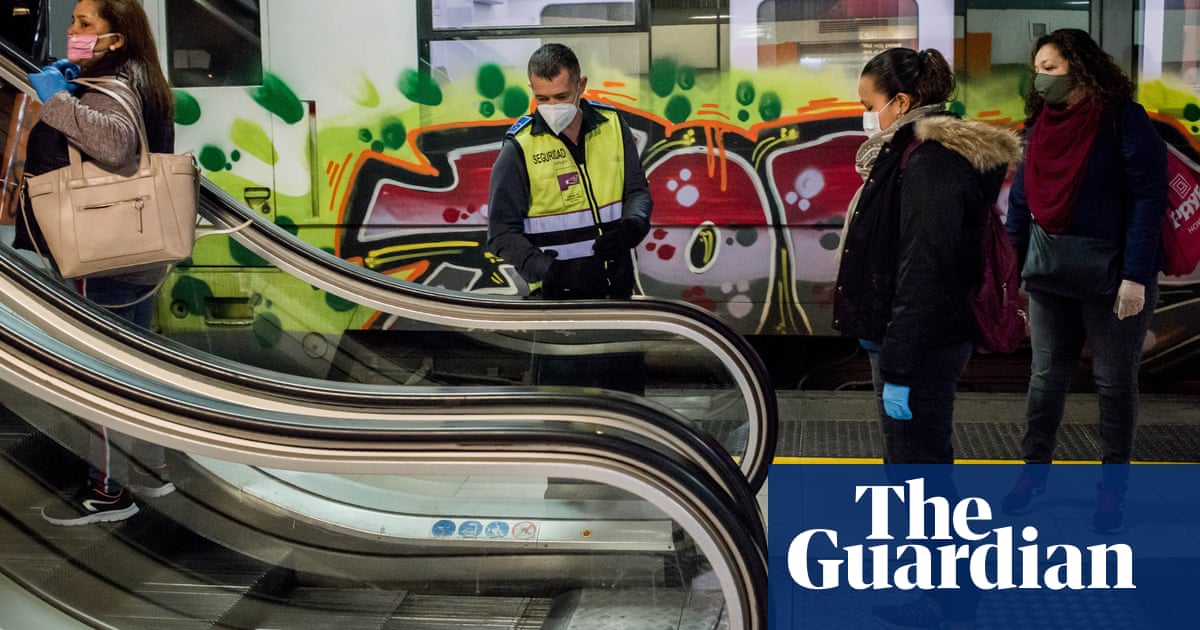 Coronavirus distancing may need to continue until 2022, say experts