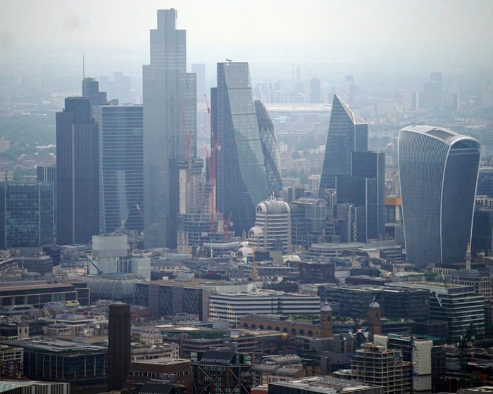 Reeves to launch City ‘skills compact’ committing firms to retrain staff in AI