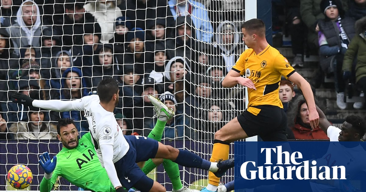 Jiménez and Dendoncker feast on Tottenham’s gifts to earn win for Wolves