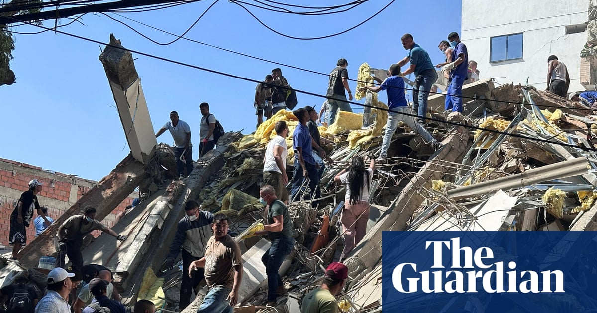 Scores killed in Colombia quake; call for action on sudden cardiac deaths; car insurance costs soar