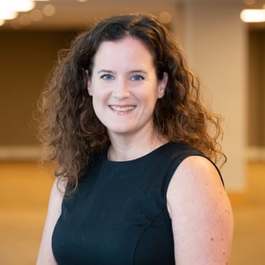 Profitable the battle for expertise: 5 methods know-how can entice and retain expert workers | Related pondering 2 Alison Bawn headshot