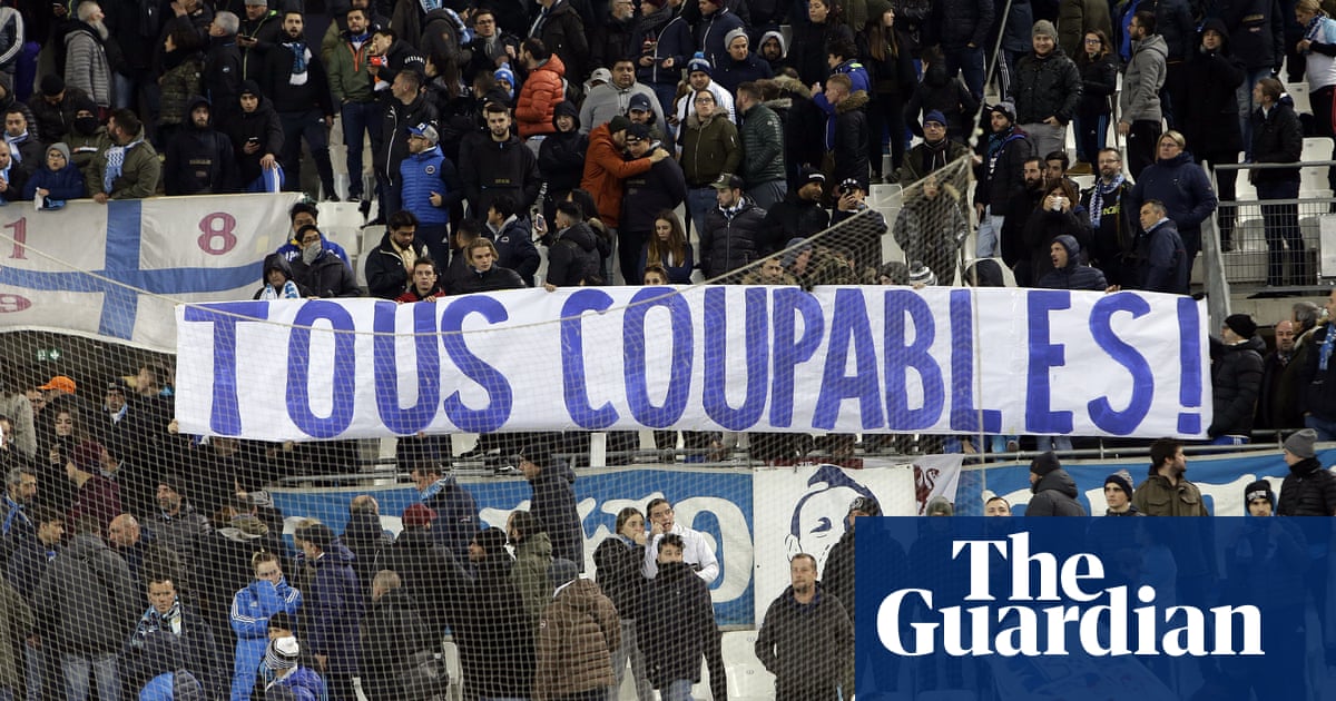 Téléchargement gratuit Images All Guilty Marseille Fans Spell Out Their Anger At Players le plus cool salutations