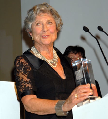 Joan Burstein receiving her outstanding achievement in fashion award at the Victoria and Albert Museum, London, in 2006.