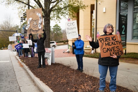Candidates discussing public health policy