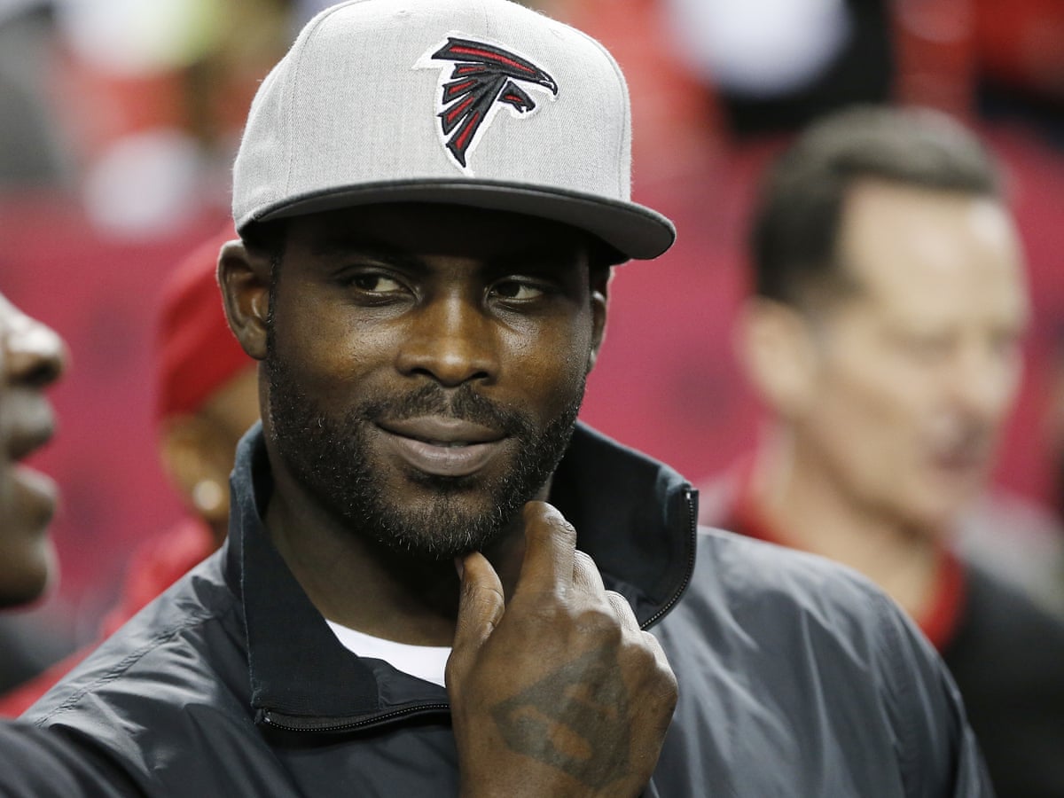 Playmaker, pioneer, pariah: Should Michael Vick be in the Hall of Fame? |  Sport | The Guardian