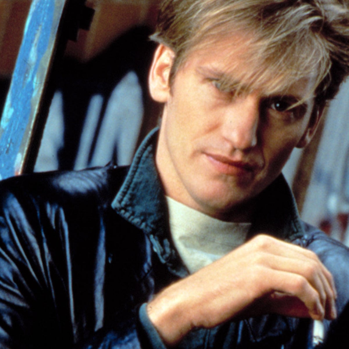 does denis leary smoke cigarettes the ref NCO uses Great American Smoke