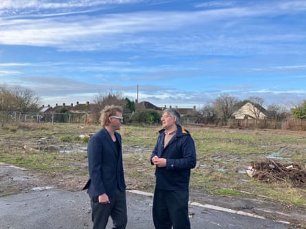 Dan and Barry talking