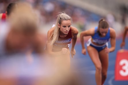 Georgia Hunter Bell prepares to race