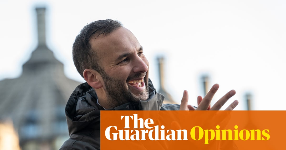 Make a political hero of Zack Polanski if you want. Just don’t forget to engage your brain | Marina Hyde