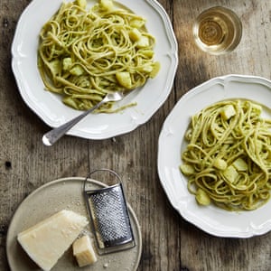Rachel Roddy’s linguine with courgette, basil and almond pesto