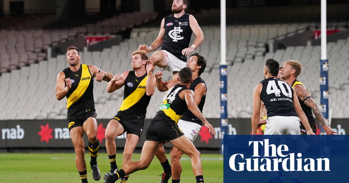 No Crowd No Atmosphere Only Footy As Afl Season Makes Muted Bow Jonathan Howcroft Sport The Guardian