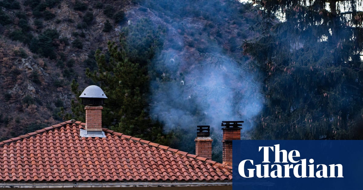 Tackle wood burning and road traffic to improve Europe's air quality, study finds