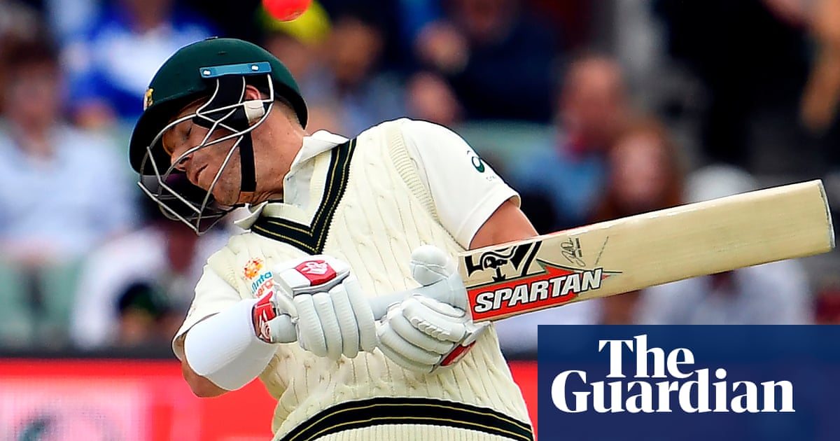 David Warner ready for Boxing Day bouncers at MCG