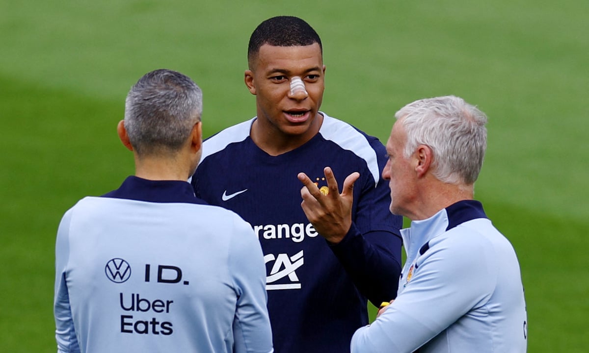 Kylian Mbappé returns to training in boost to France Euro 2024 hopes | Euro 2024 | The Guardian