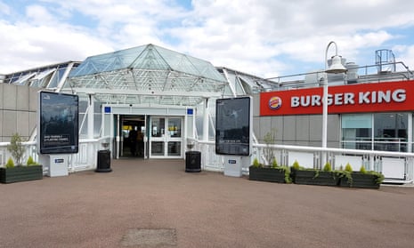 The main entrance to Thurrock services on the M25