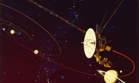 A simulation of the space probe Voyager 2 travelling through the solar system on its mission.