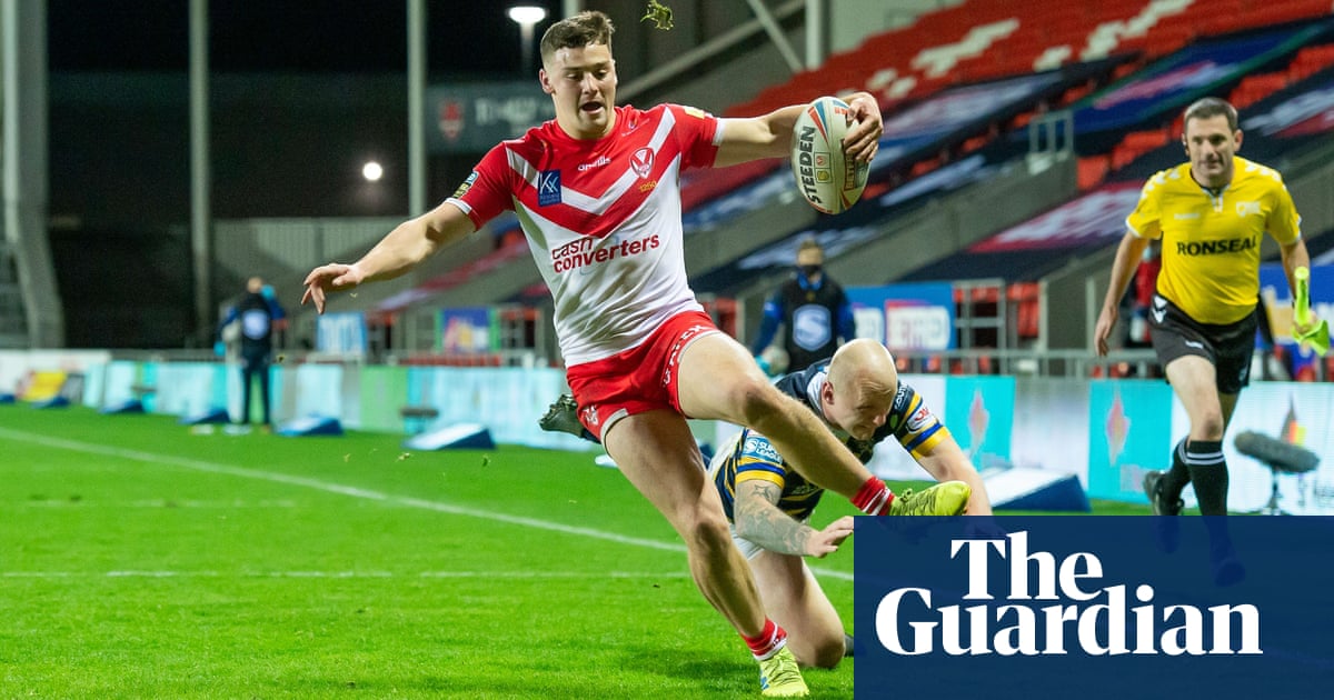 Josh Simm runs in hat-trick in St Helens Super League demolition of Leeds