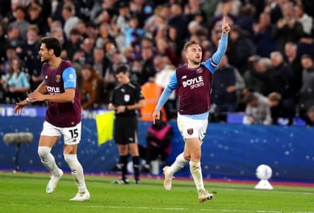 Jarrod Bowen celebrates scoring for West Ham against QPR