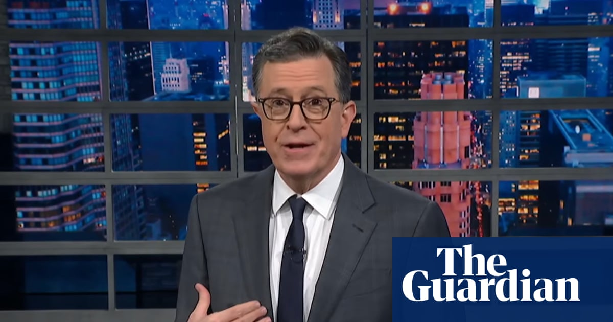 ستيفن كولبيرت عن حديث الجمهوريين المزدوج للحرب في إيران: ‘حرب حصلت على قاموس مرادفات في عيد الميلاد’ ستيفن كولبيرت عن حديث الجمهوريين المزدوج للحرب في إيران: ‘حرب حصلت على قاموس مرادفات في عيد الميلاد’