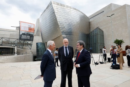 The Guggenheim Bilbao director, Juan Ignacio Vidarte, its foundation director, Richard Armstrong, and the city’s mayor, Juan Mari Aburto, at the 25th anniversary celebrations for the museum this year.