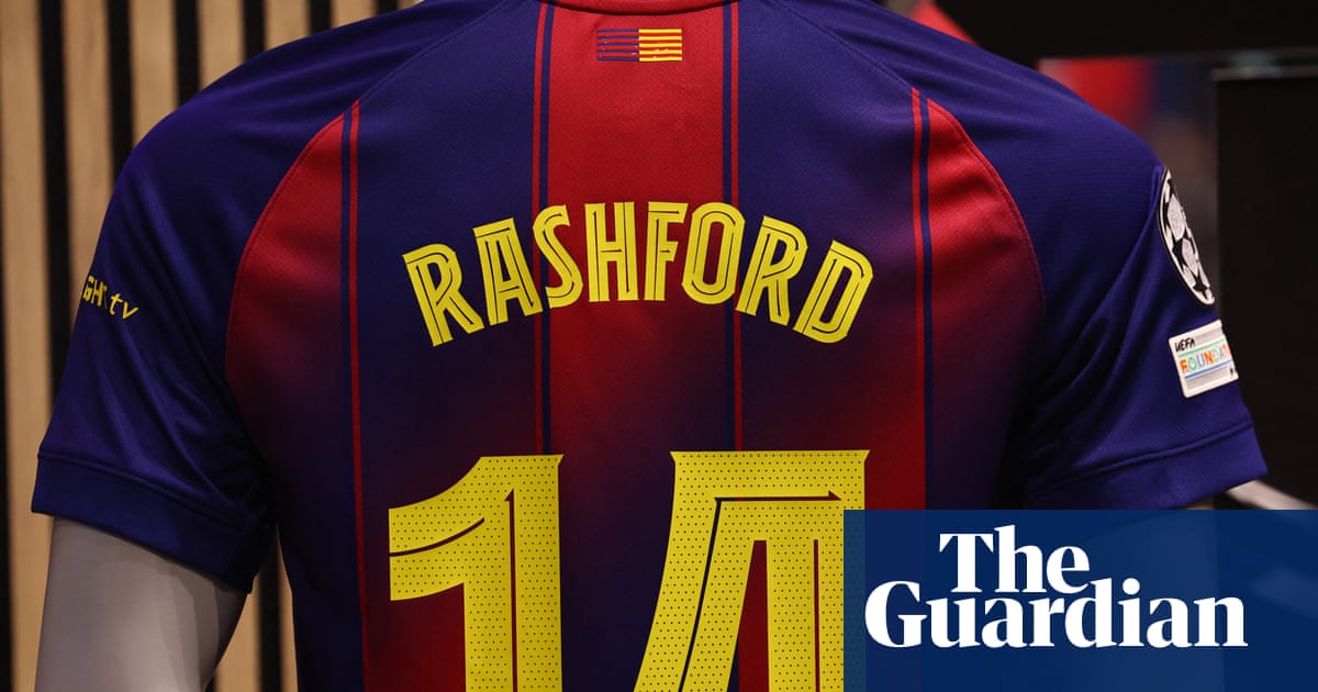 Barcelona confirm Marcus Rashford loan from Manchester United with buy option