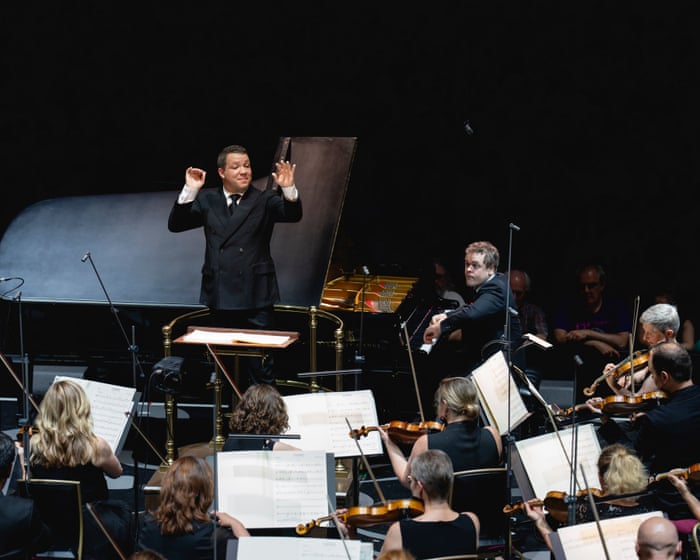 BBCNOW/Bancroft/Grosvenor review – from the brilliantly bonkers to heavyweight Shostakovich