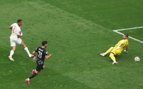 Soufiane Rahimi slots home