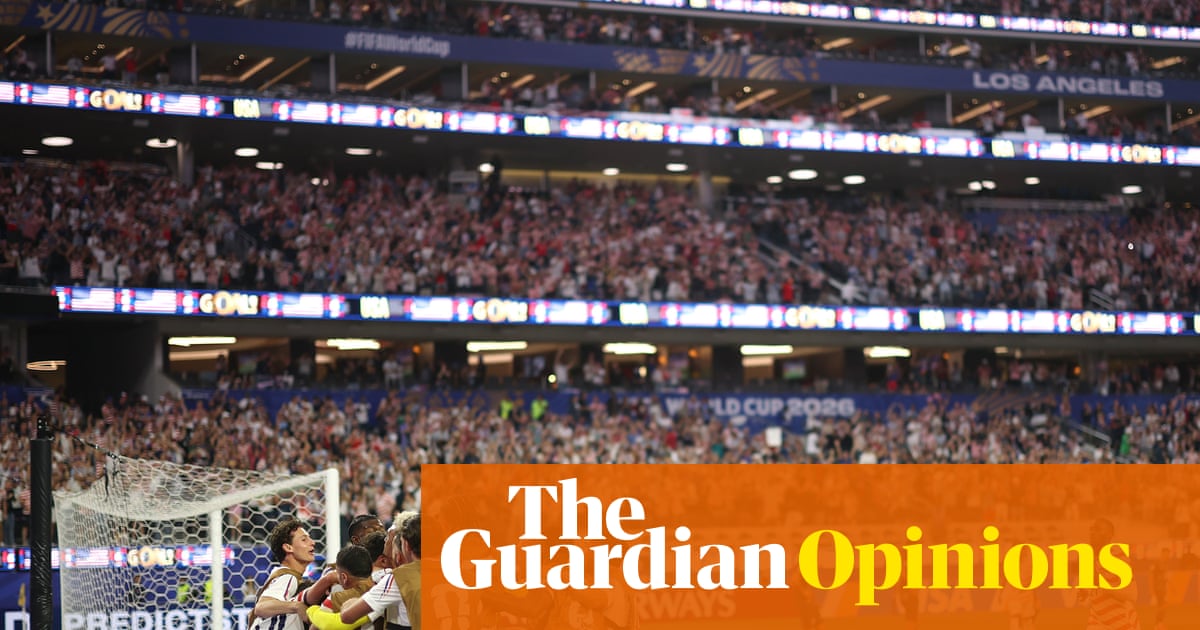 Los Angeles conjures up irresistible spectacle as USA sparkle in opening act | Barney Ronay