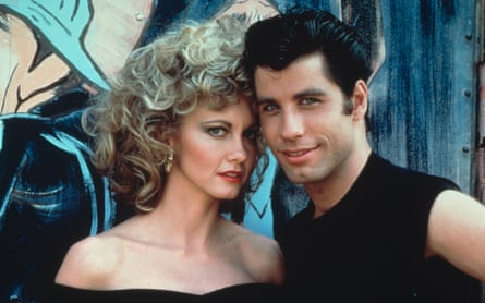 Olivia Newton-John et John Travolta dans Grease.