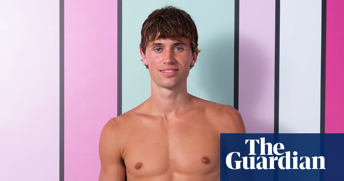 Love Island contestant reportedly leaves show over link to stabbing