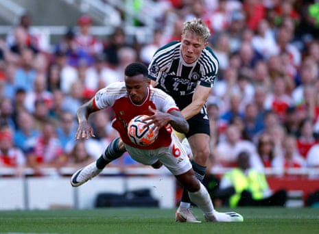 Arsenal 3-1 Manchester United: Premier League – live reaction | premier league 8 Rasmus Hojlund and Gabriel