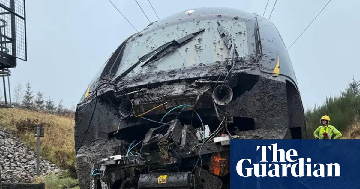Passengers tell of ‘panic and distress’ after train derailment in Cumbria